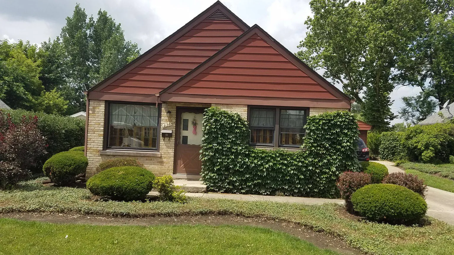 426 S Adeline Ave photo 1