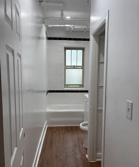 61 Chicago Ave #G — Photo 3