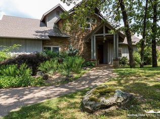 14012 Ozark Dr, Garfield, AR 72732