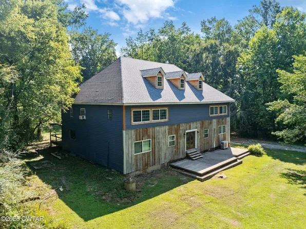 1035 Beacon Rd, Parsons, TN 38363