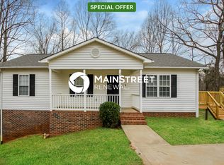 2335 Cliffside Dr, Statesville, NC 28625