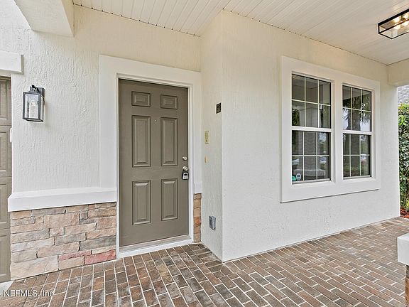 5th image of 4731 PINE LAKE Drive