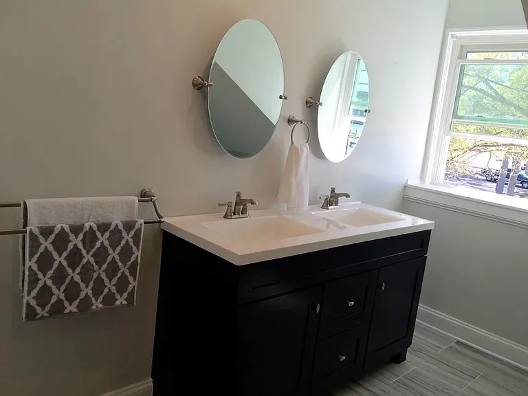 48 S River Rd S #200 — Photo 12
