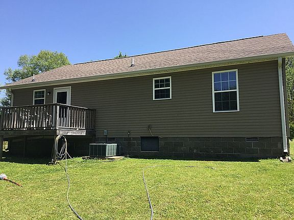 3rd image of 129 Baptist St