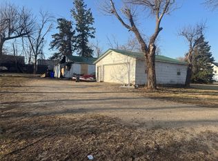 2333 18th St SW, Cedar Rapids, IA 52404