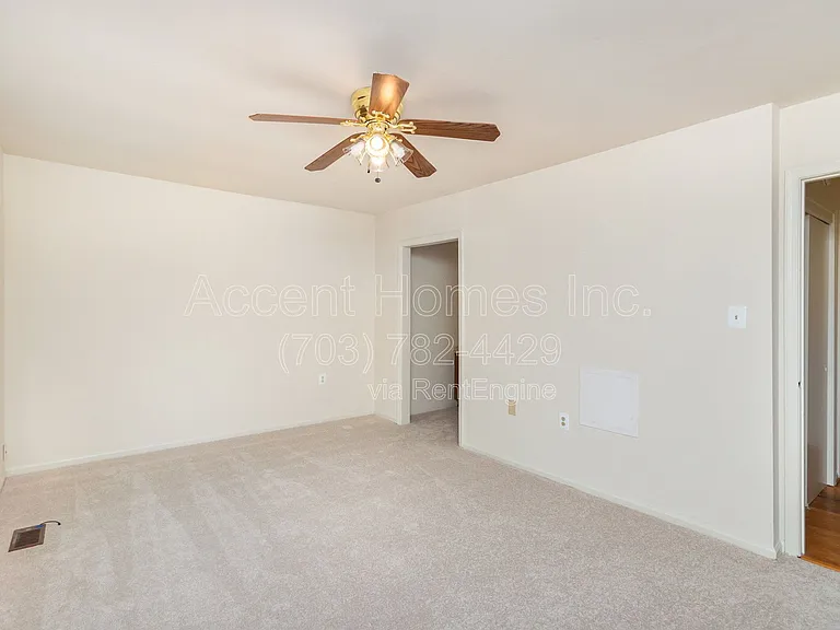 2514 S Arlington Mill Dr #C — Photo 13