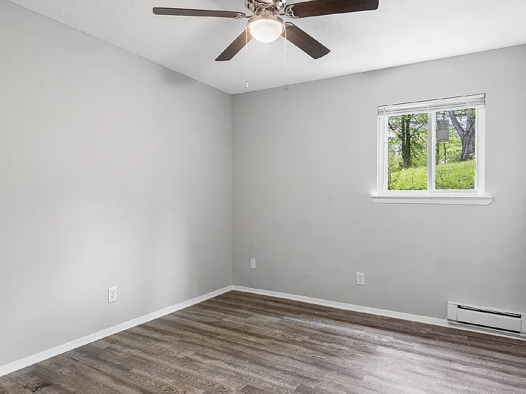 217 Sweetland Dr #6 — Photo 19