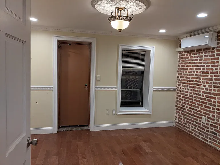 245 W 134th St #1 — Photo 4