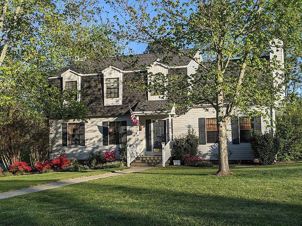 1st image of 10214 Birch Hill Ln