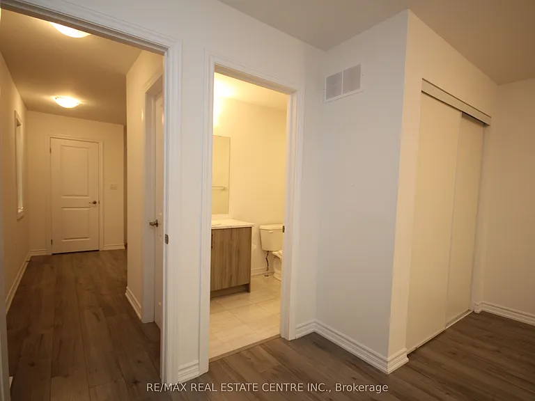 30 Wagon Ln — Photo 34