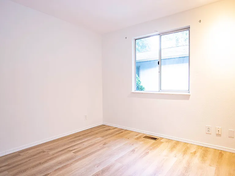 21612 SE 271st Pl — Photo 16