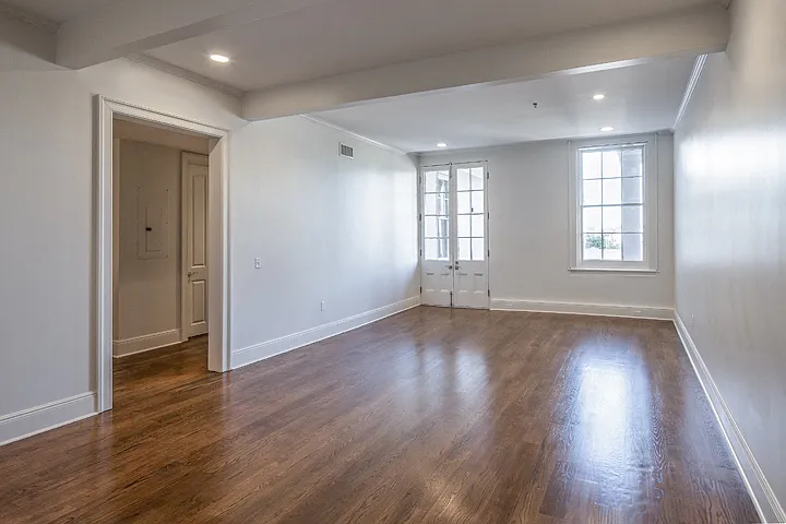 Floor plan 303
