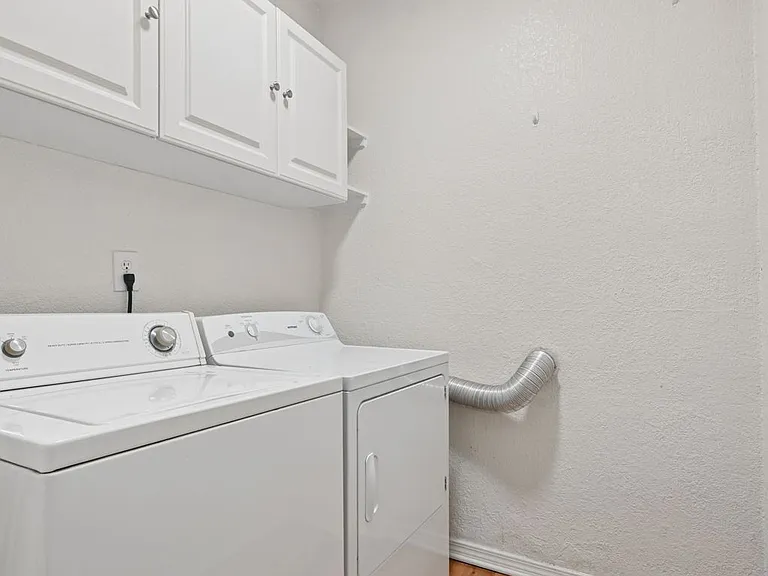 840 N Krameria St — Photo 49