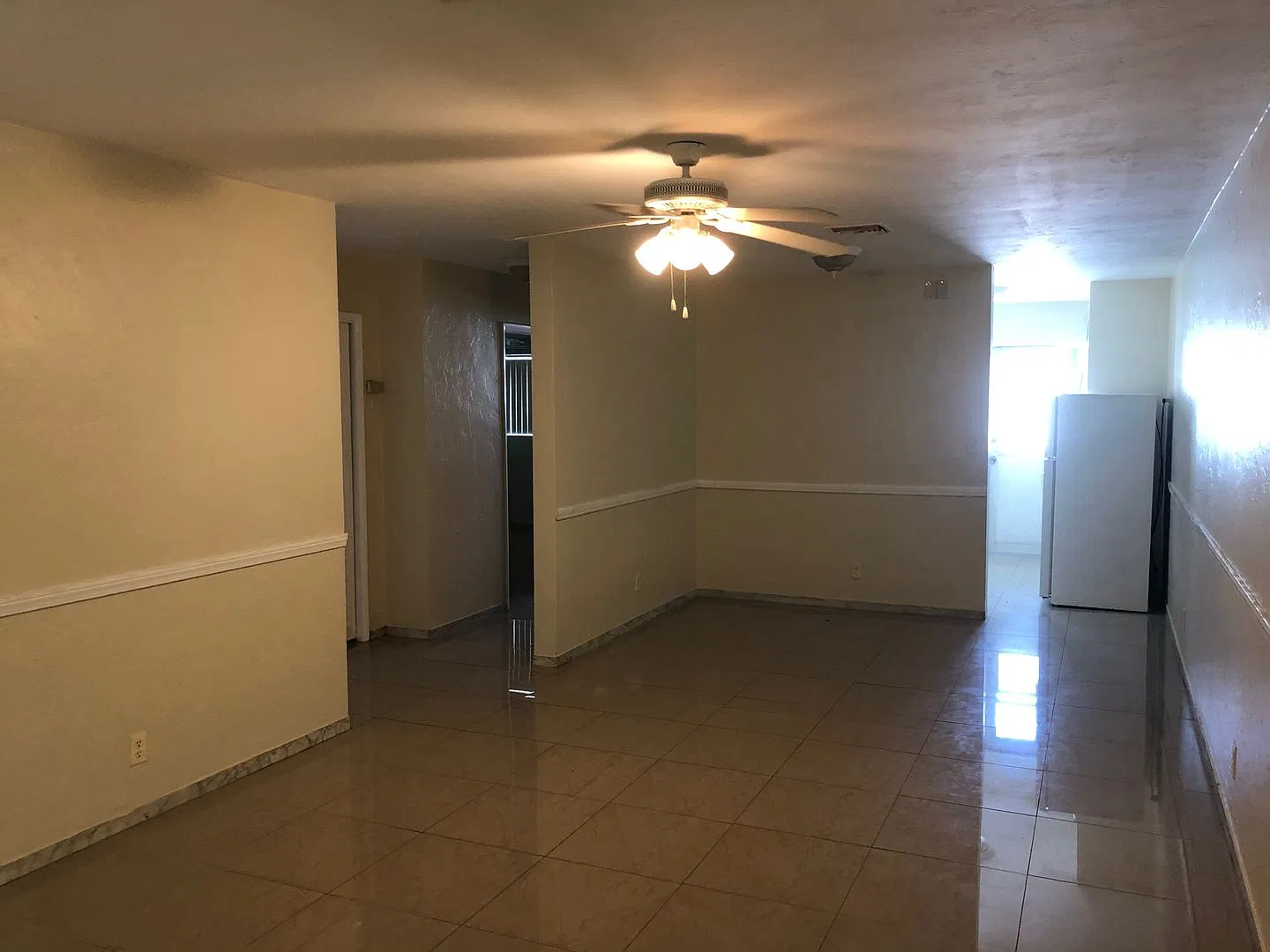 3209 Ne 28 St - Tidewater — Photo 3
