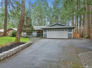 14526 Holiday Dr N, Gig Harbor, WA 98329