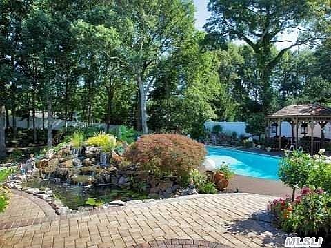 2nd image of 30 Schneider Ln