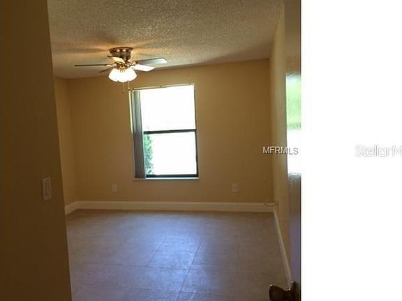 3rd image of 782 Arthurs Ct