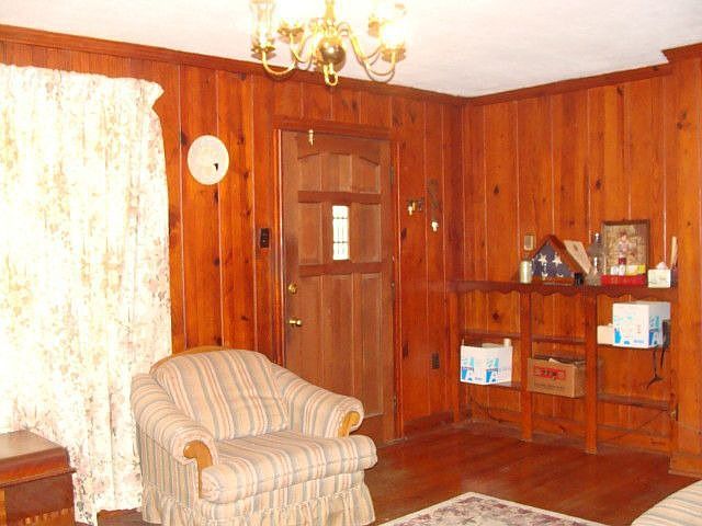 2nd image of 405 Huntlee Dr