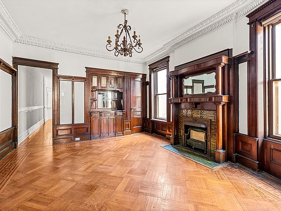 5th image of 1291 Dean St APT 4W