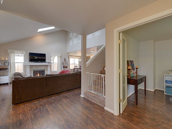 4th image of 4745 SE Montego Dr