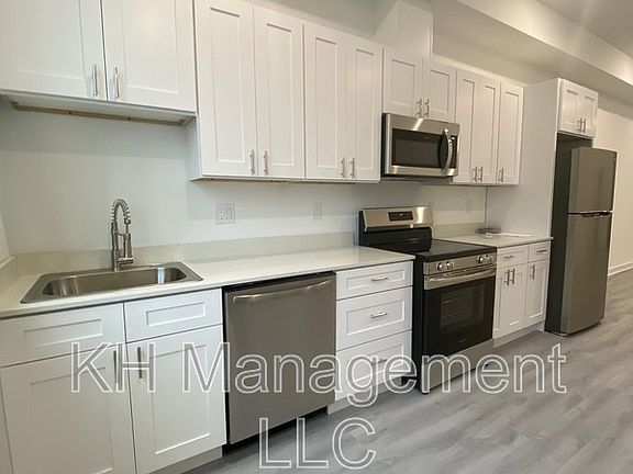 2nd image of 624 N 38th St #1