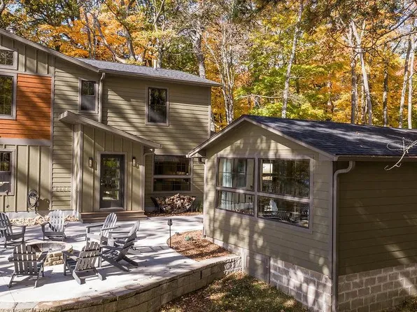 15616 West Victory Heights Circle, Stone Lake, WI 54876