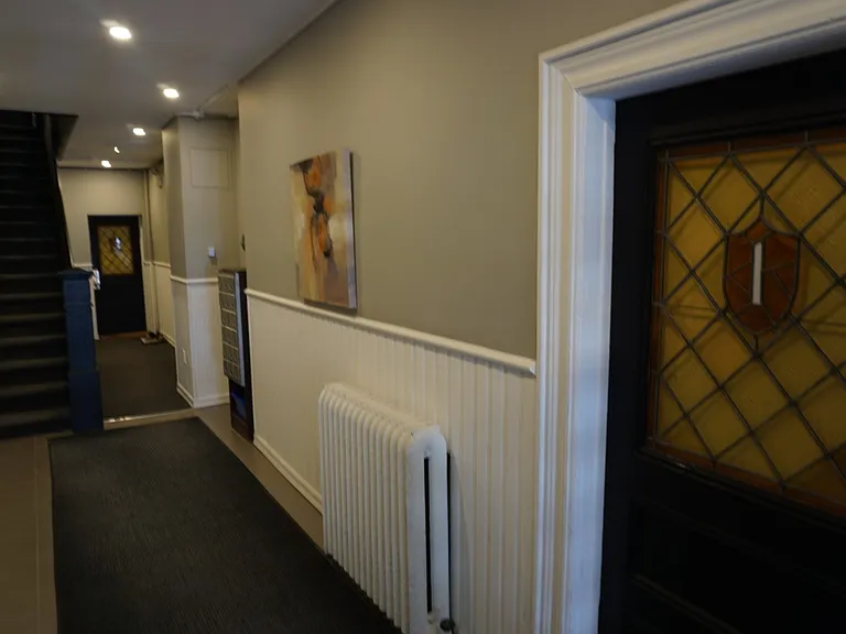430 Daly Ave #7 — Photo 4