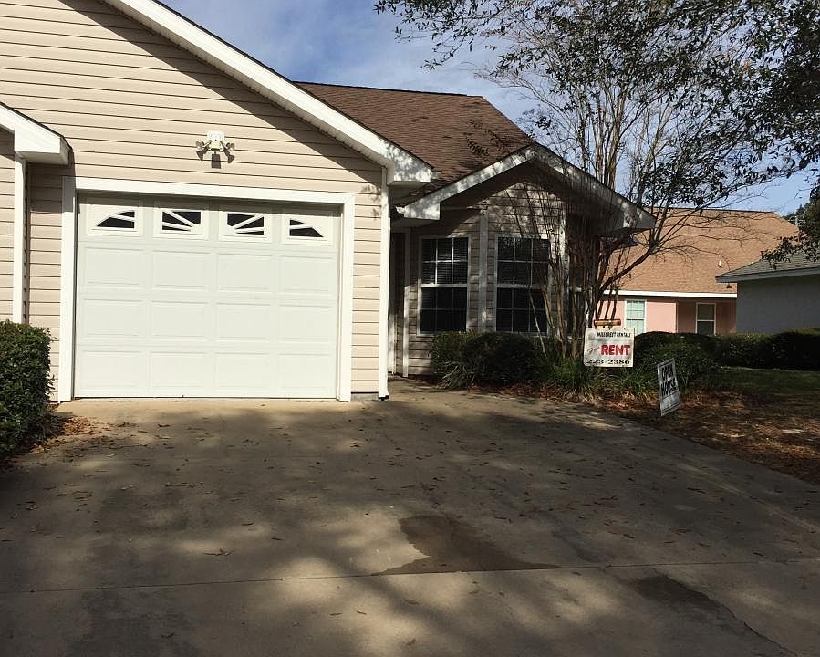 1st image of 242 Windridge Dr