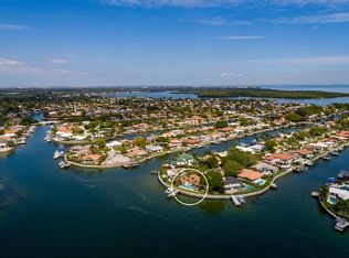 1900 Illinois Ave NE, Saint Petersburg, FL 33703