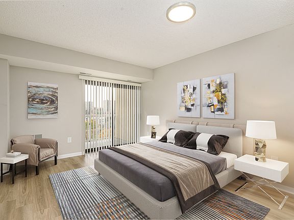 5th image of 300 Yoakum Pkwy #4775234