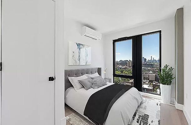 1st image of 60 W 125th St #1305