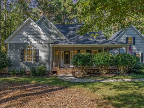120 Marlowe Dr, Youngsville, NC 27596