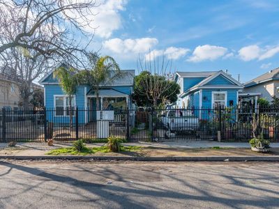 215 N Effie St, Fresno, CA, 93701