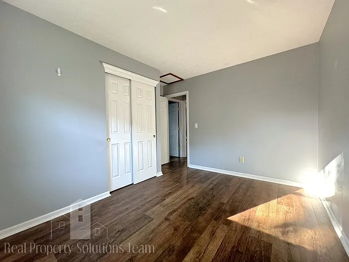 1213 Tillicum Dr — Photo 24