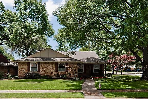 2nd image of 10606 Chesterton Dr