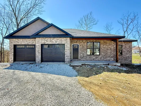 1420 Biscayne Dr, Jefferson City, MO 65109