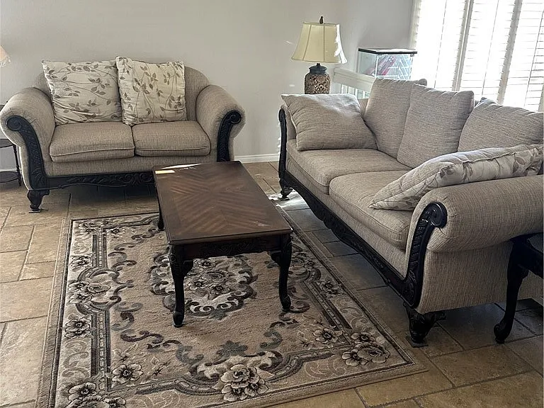 5251 Van Dyke Cir — Photo 2