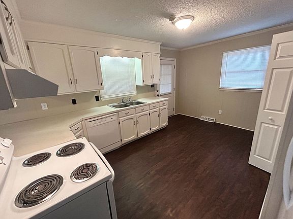 5th image of 2419 Winterfield Dr
