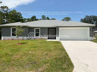 541 Entrada St SE, Palm Bay, FL 32909