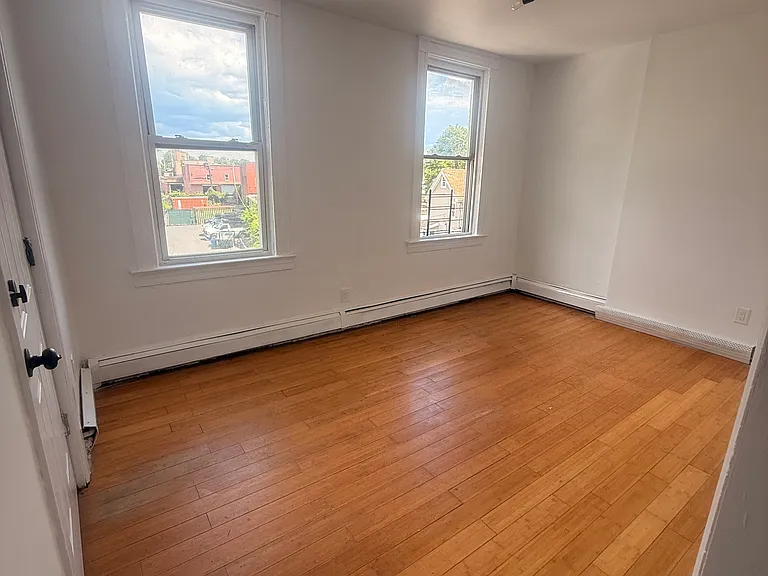 9 Ellington St #3 — Photo 3