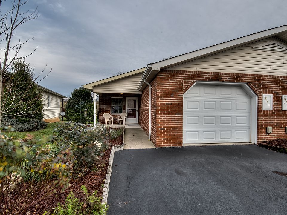 1st image of 851 Cobblestone Pl