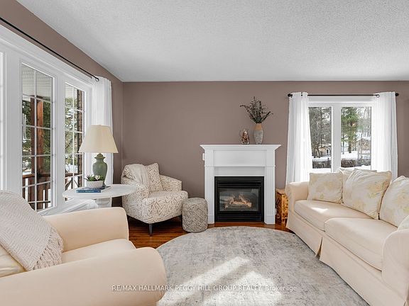 4th image of 5 Campbell Ct