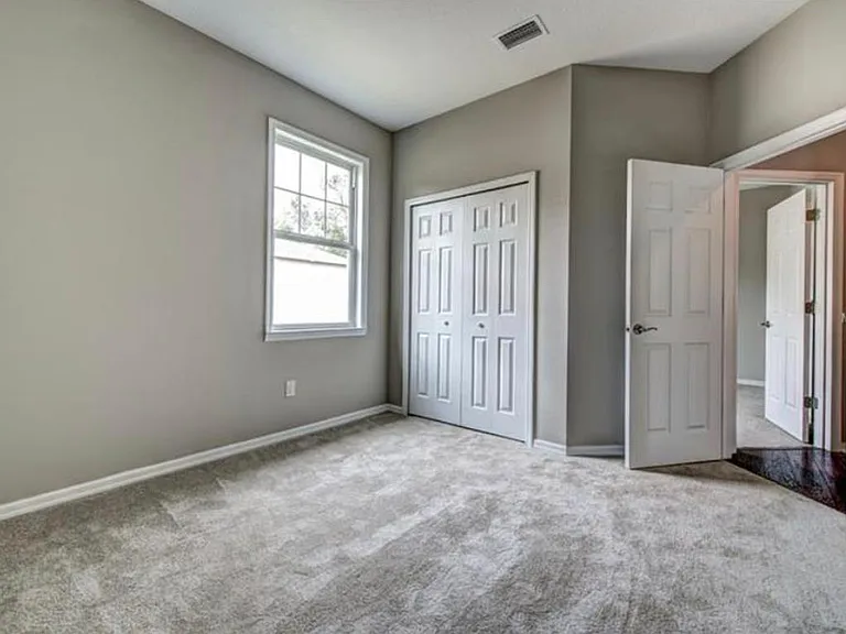 1550 Francis Ave — Photo 12