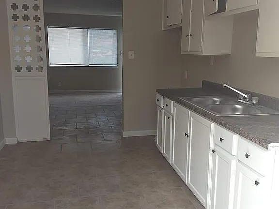 4th image of 90066 Centinela Ave