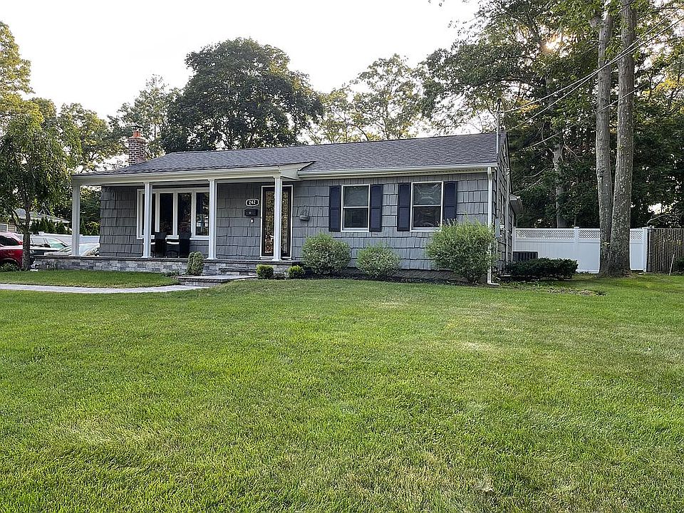 1st image of 242 Swan Lake Dr