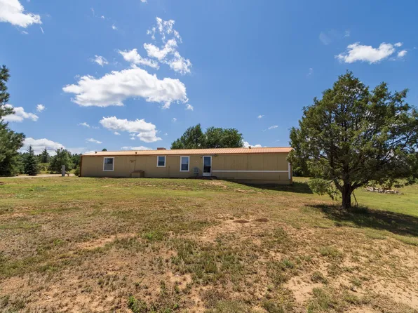 37 Nizhoni Ln, Tijeras, NM 87059