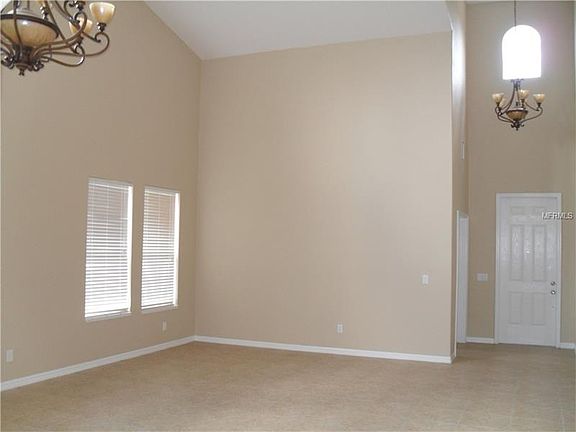 3rd image of 7208 Beakrush Ln