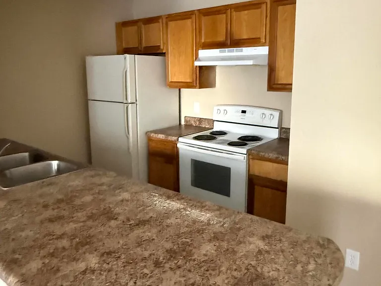 1339 Foxwood Pl — Photo 6