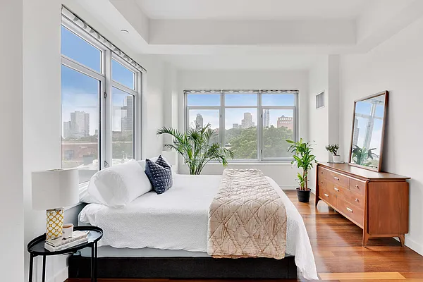 Sold by Compass | media 5