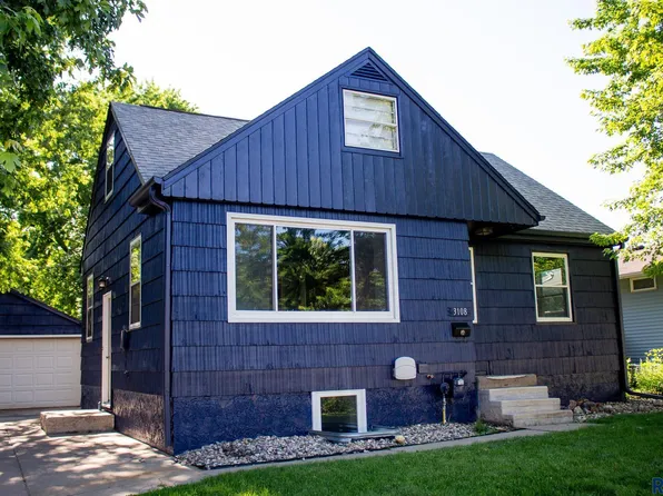 3108 S Walts Ave, Sioux Falls, SD 57105